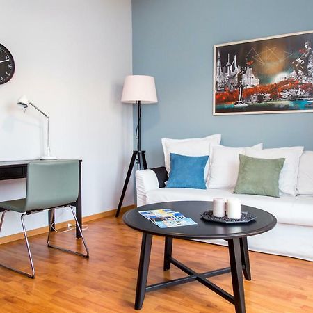 Gazi Discrit Next To Subway Apartment Athens Luaran gambar