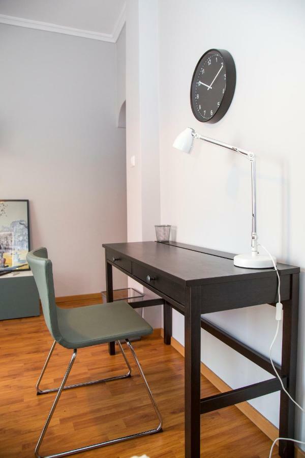 Gazi Discrit Next To Subway Apartment Athens Luaran gambar